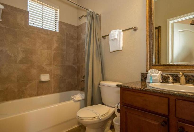 Bp521cp Bella Piazza  Three Bedroom Condo