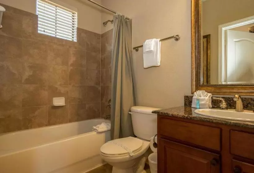 Bp521cp Bella Piazza Three Bedroom Condo