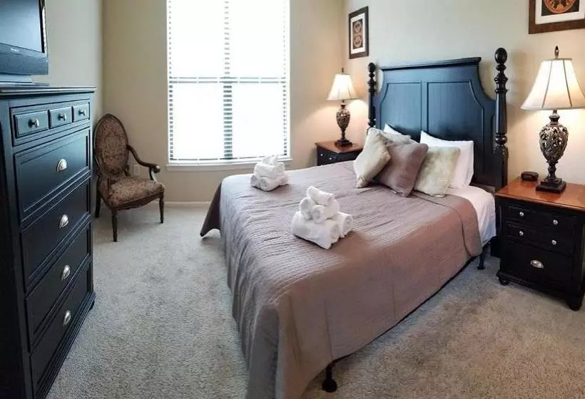 Bp521cp Bella Piazza Three Bedroom Condo