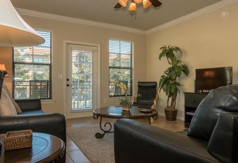 Bp521cp Bella Piazza  Three Bedroom Condo