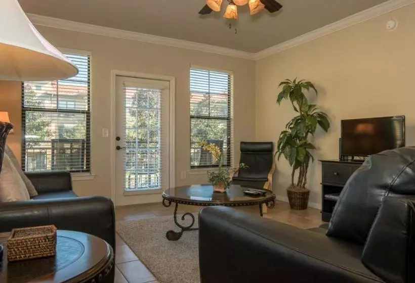 Bp521cp Bella Piazza Three Bedroom Condo