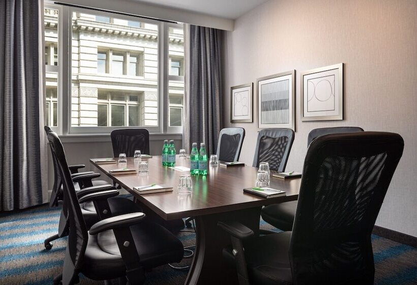 Courtyard Seattle Downtown/pioneer Square