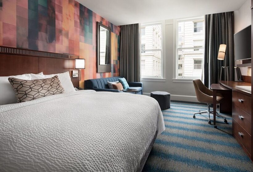 Courtyard Seattle Downtown/pioneer Square