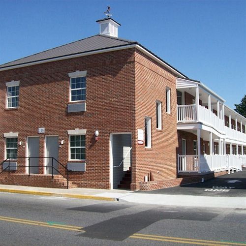 Crimson Inn By Kees Vacations