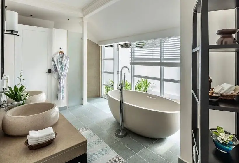 Four Seasons Resort Maldives At Kuda Huraa
