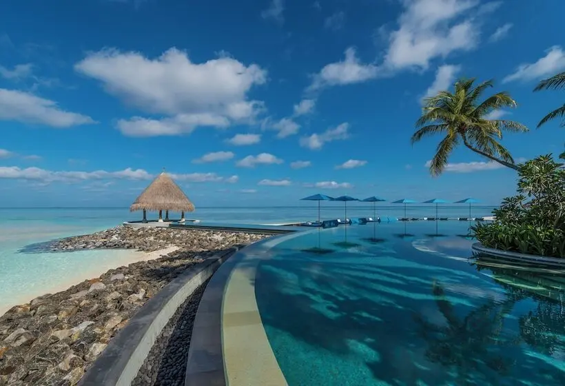 Four Seasons Resort Maldives At Kuda Huraa