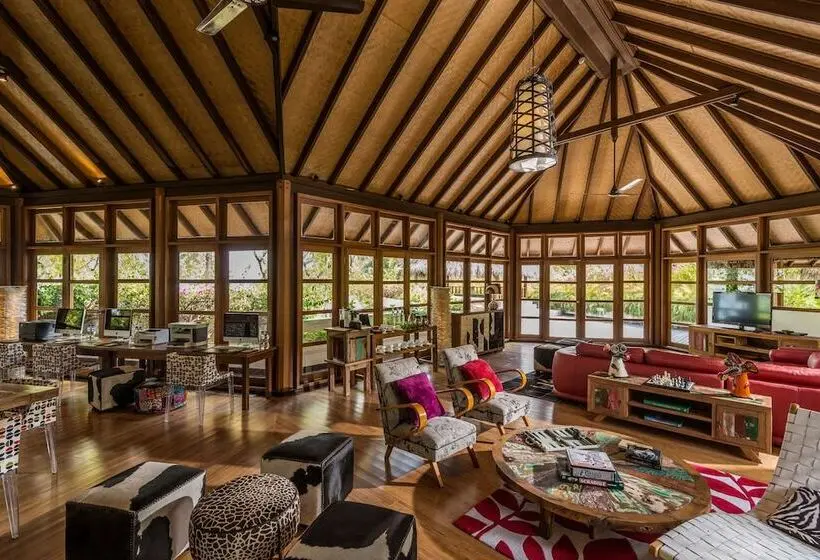 Four Seasons Resort Maldives At Kuda Huraa