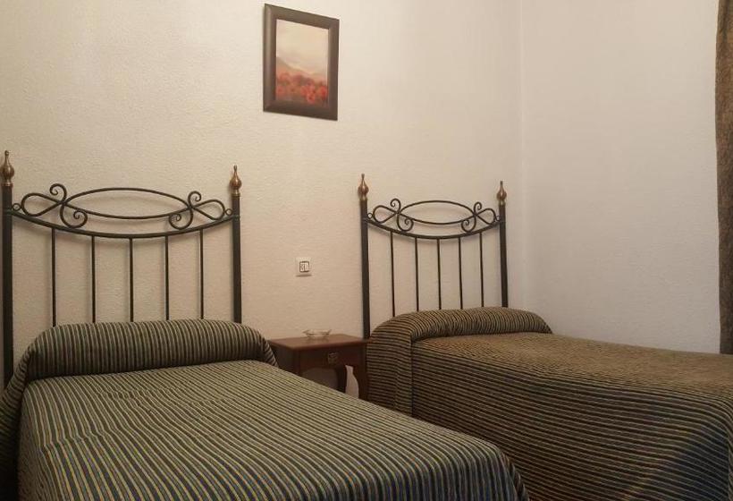 Hostal Trajano
