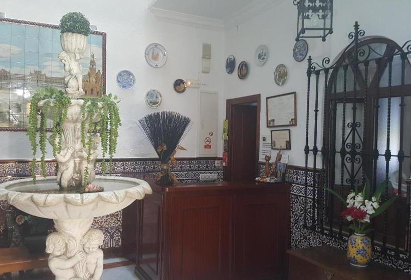 Hostal Trajano