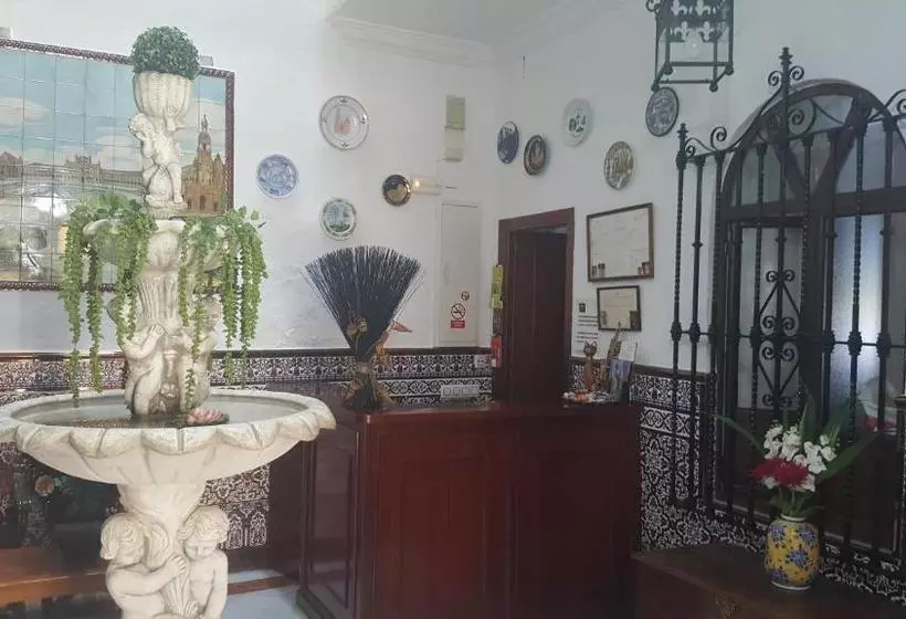 Hostal Trajano
