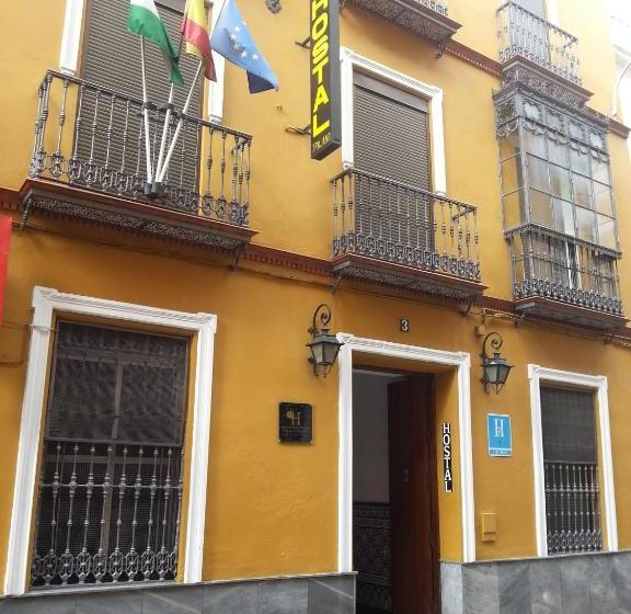 Hostal Trajano