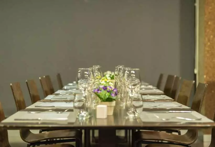 Hotel Abades Via Norte