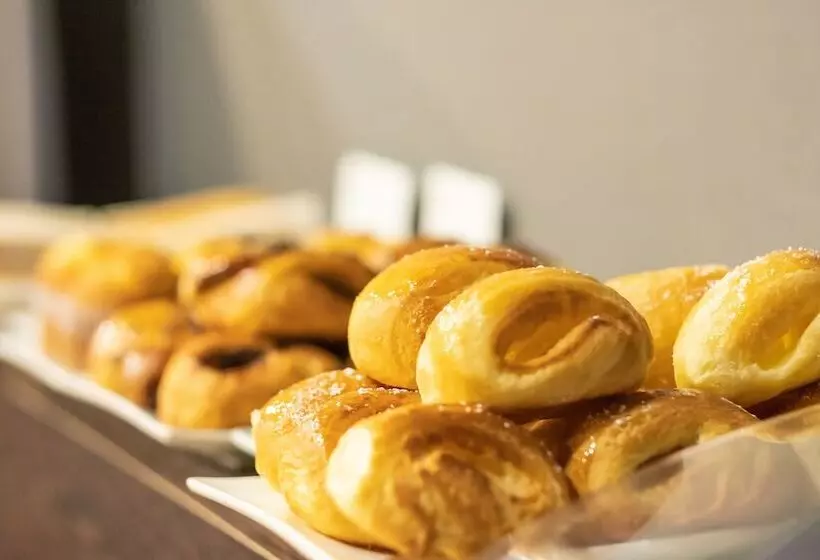 Hotel Abades Via Norte