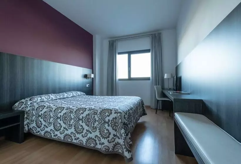 Hotel Abades Via Norte