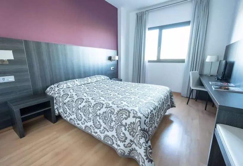 Hotel Abades Via Norte