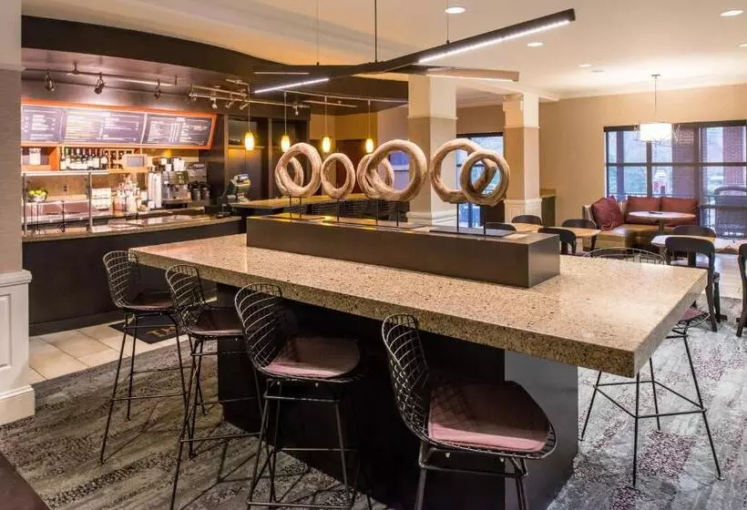 Отель Courtyard Clemson