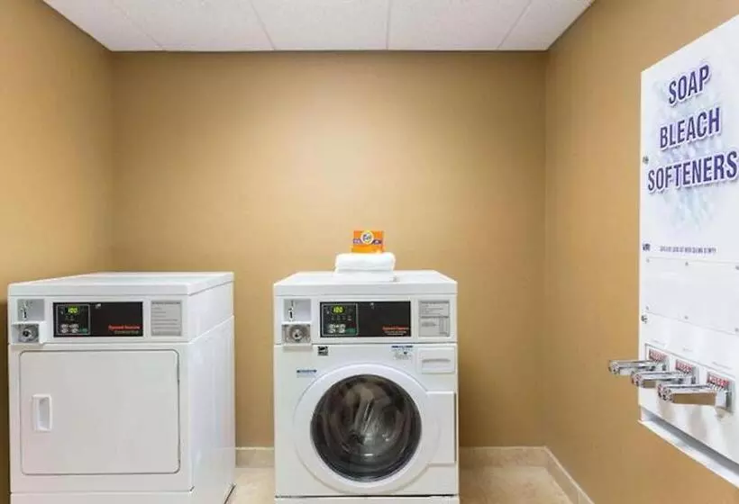 Palm Coast Hotel & Suites I 95