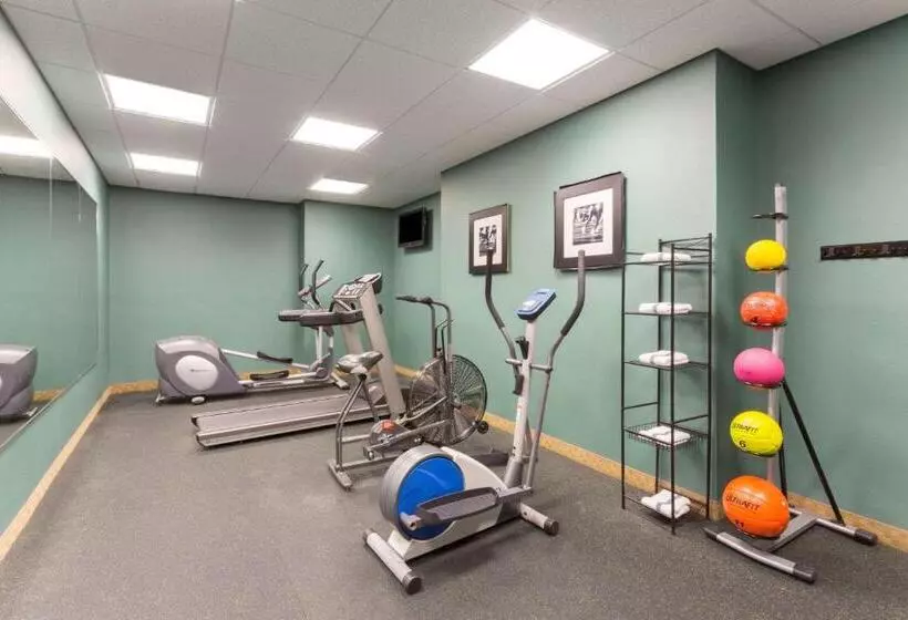 Palm Coast Hotel & Suites I 95