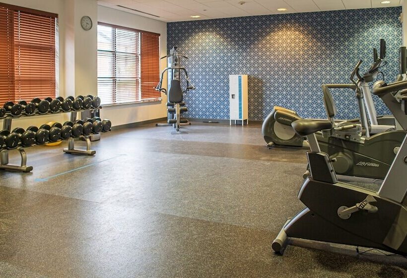 فندق Four Points By Sheraton Oklahoma City Quail Springs