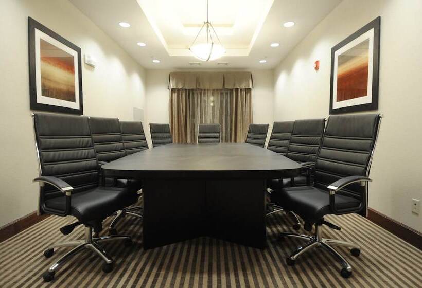 ホテル Holiday Inn Express Somerset By Ihg