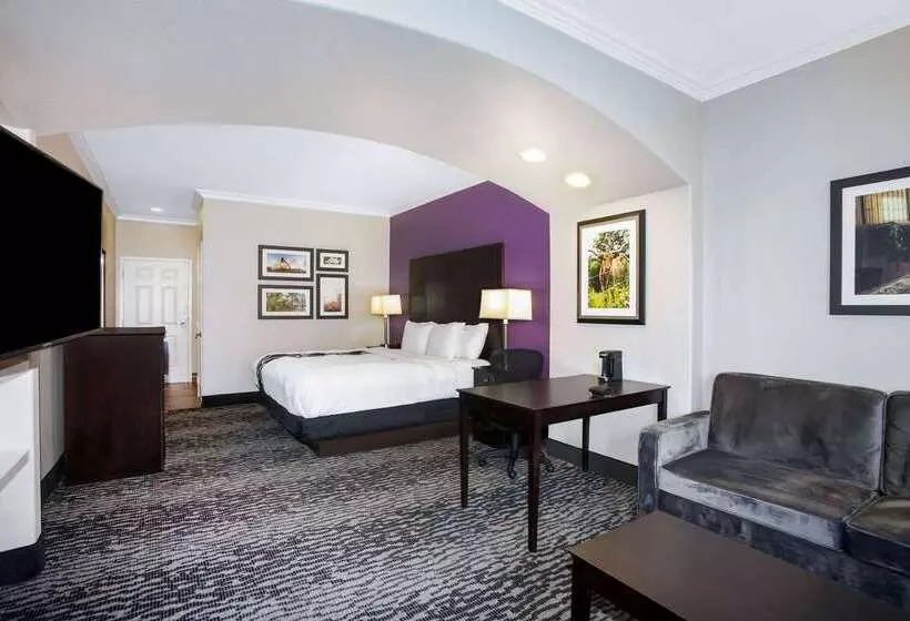 酒店 La Quinta By Wyndham Columbus Tx
