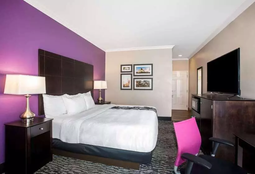 酒店 La Quinta By Wyndham Columbus Tx