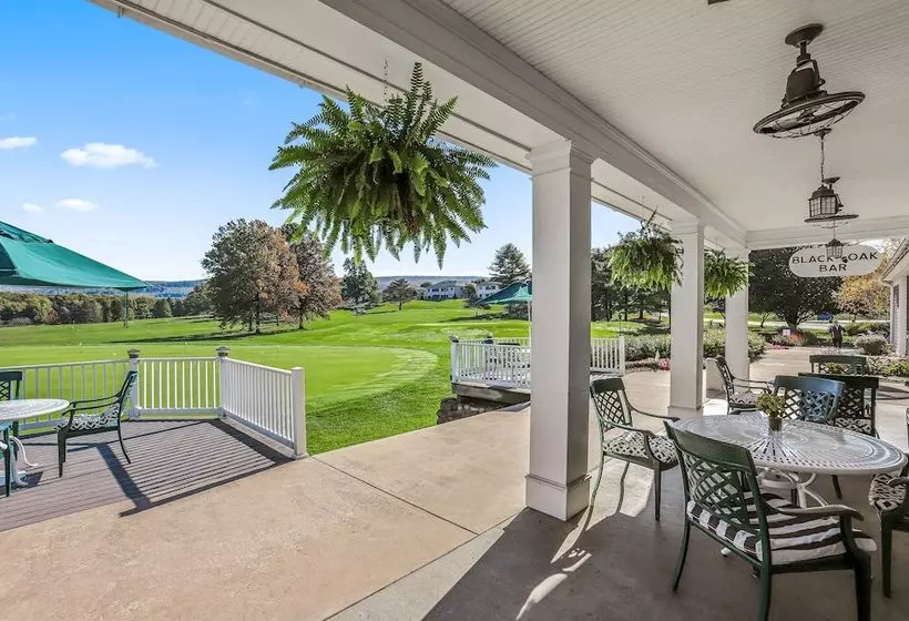 酒店 Penn National Inn