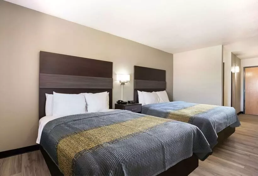 Hotelli Rodeway Inn Branson, Brick House