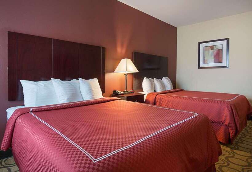 酒店 Rodeway Inn & Suites