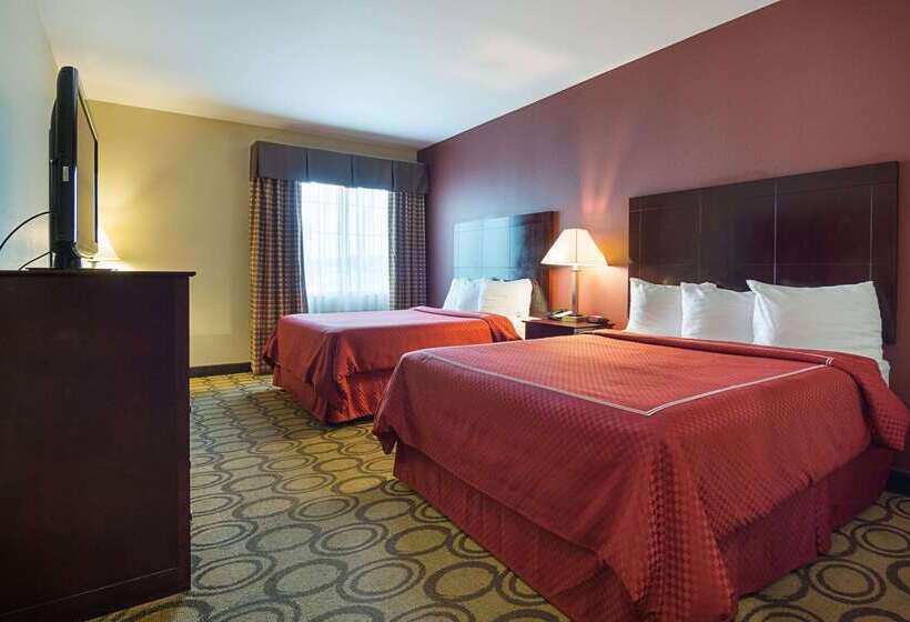 酒店 Rodeway Inn & Suites