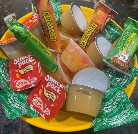 酒店 Rodeway Inn & Suites