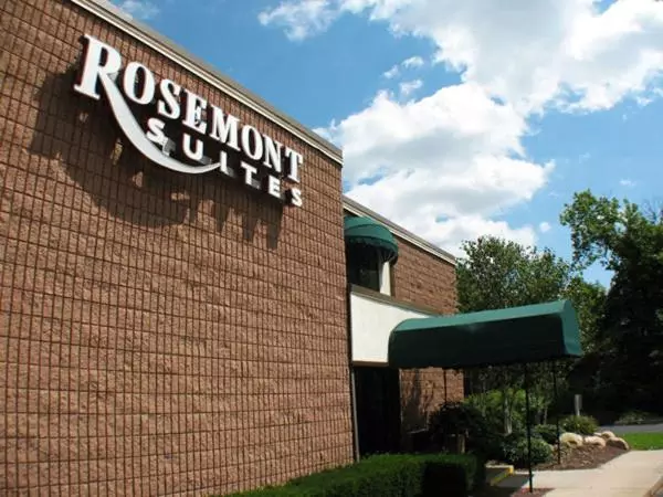 호텔 Rosemont Suites