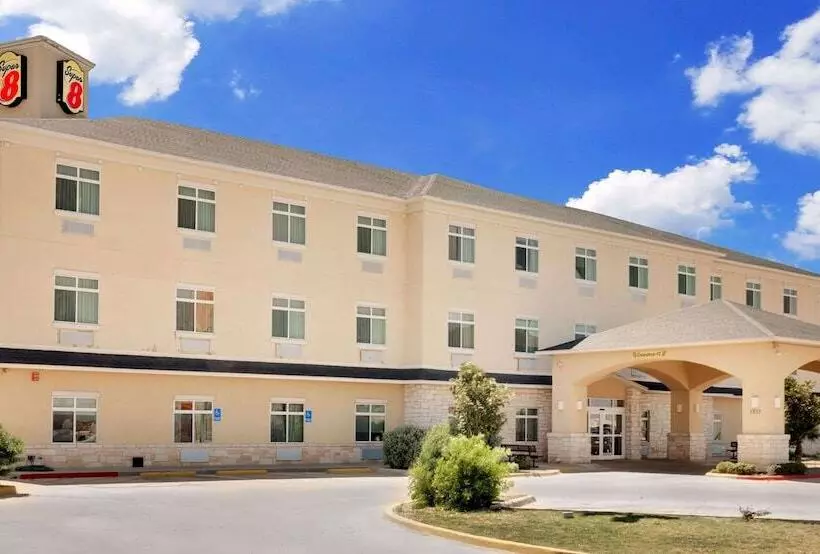 فندق Super 8 By Wyndham Odessa Tx