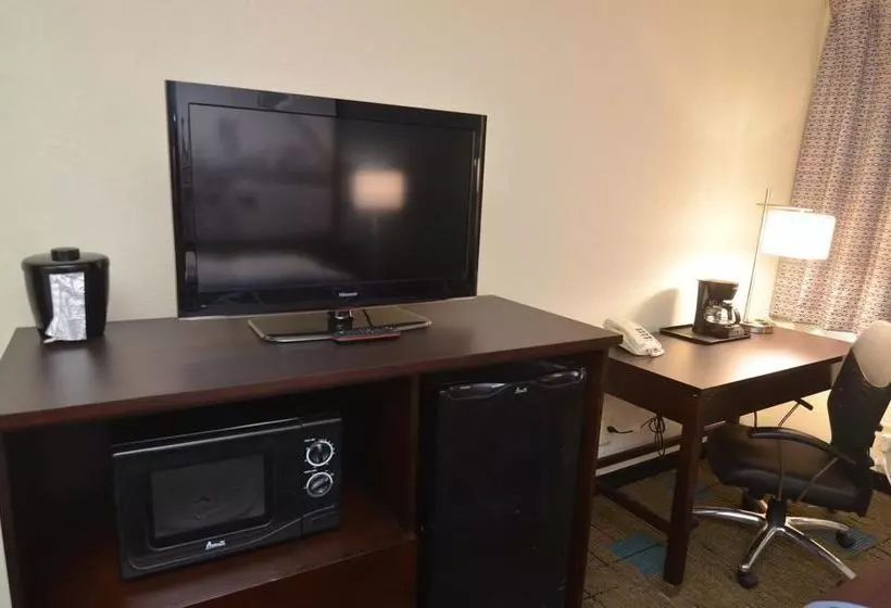 Hotelli Super 8 By Wyndham Urbandale/des Moines Area