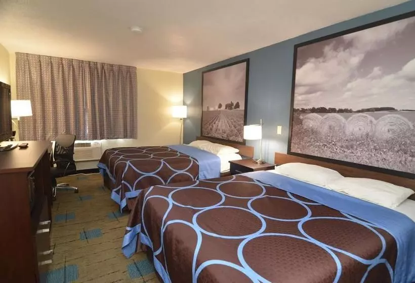 Hotelli Super 8 By Wyndham Urbandale/des Moines Area