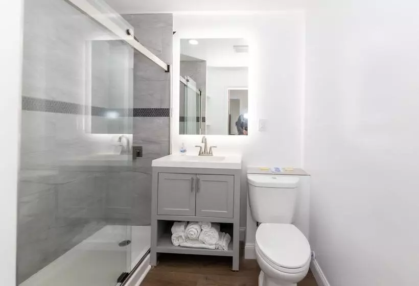 모텔 Seaside Sands Inn