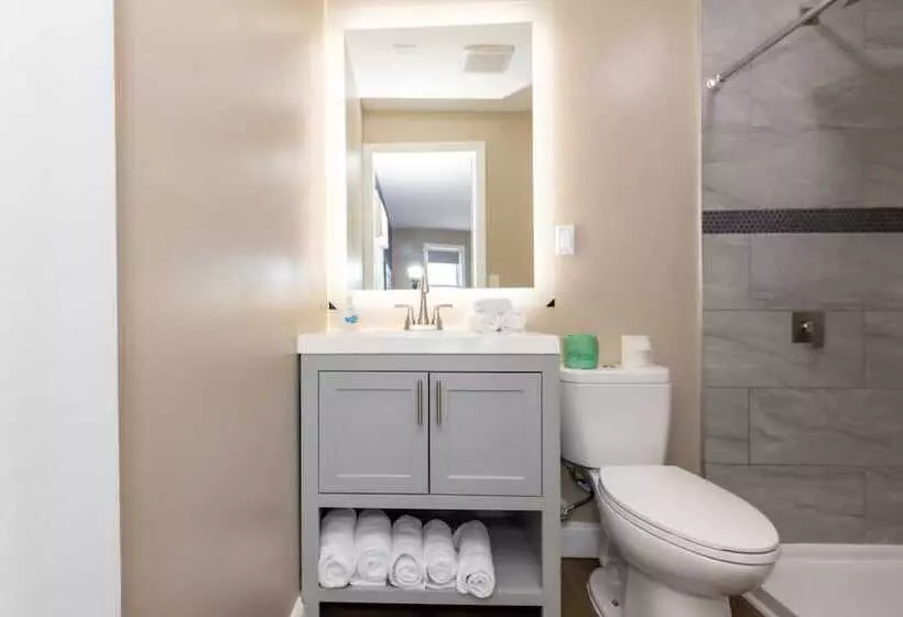 모텔 Seaside Sands Inn