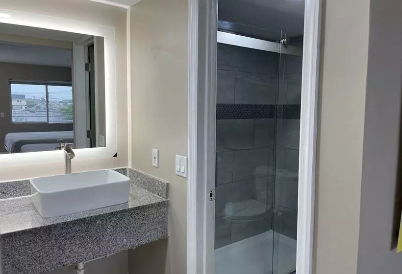 모텔 Seaside Sands Inn