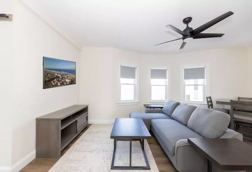 모텔 Seaside Sands Inn