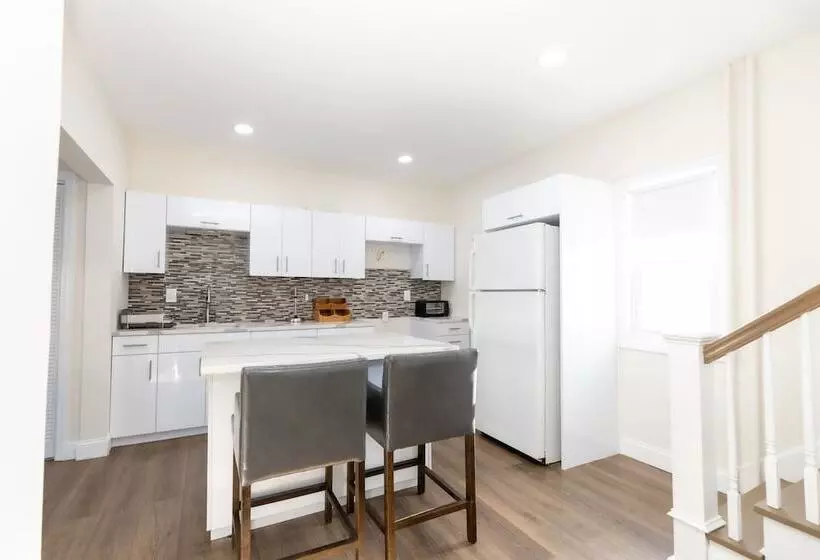 모텔 Seaside Sands Inn