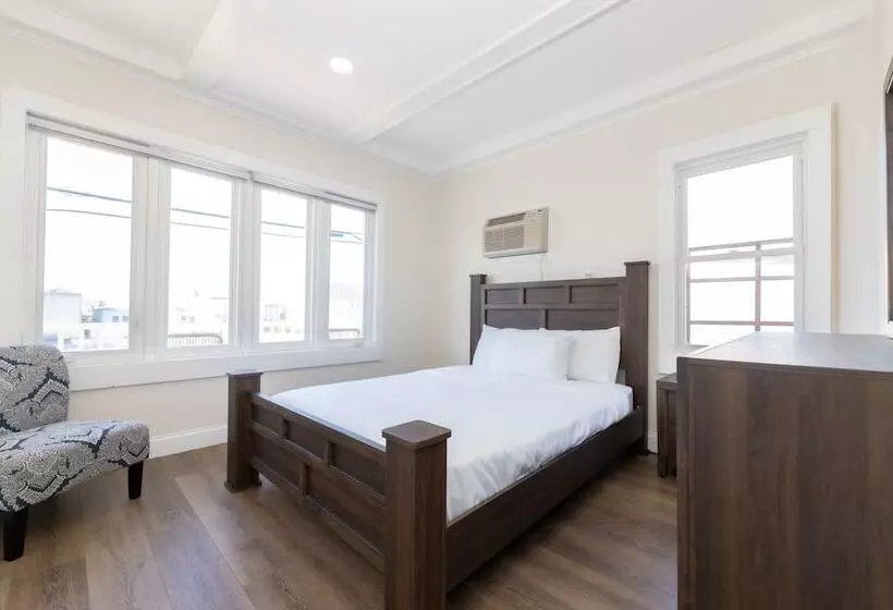 모텔 Seaside Sands Inn