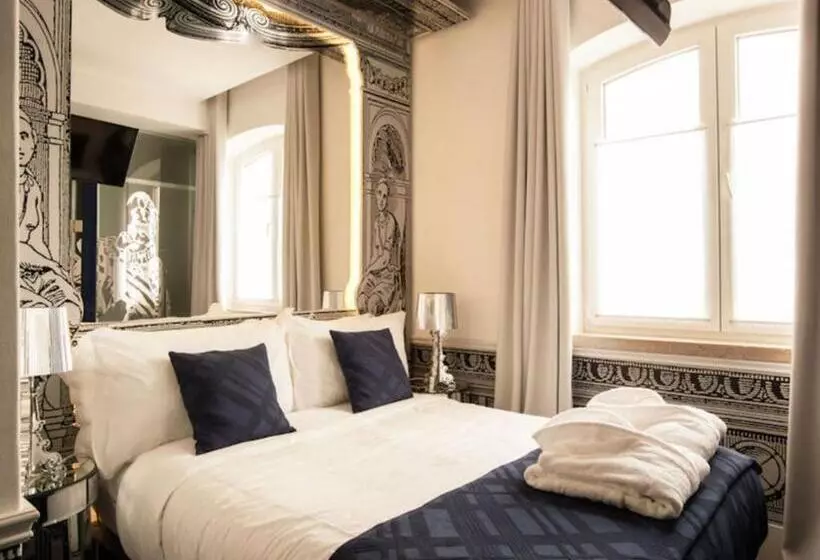 تختخواب و صبحانه Teatro Boutique Rooms & Suites