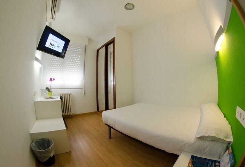 בית מלון כפרי Centro Vitoria Autocheckin