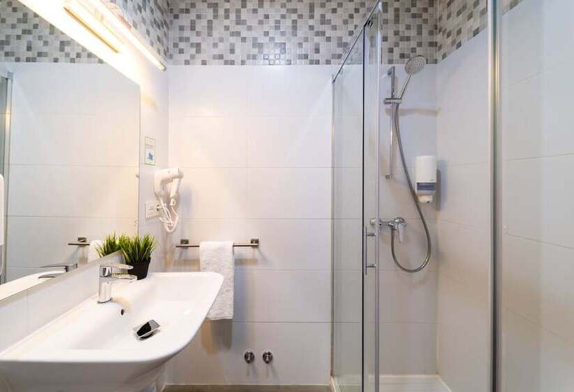 בית מלון כפרי Centro Vitoria Autocheckin