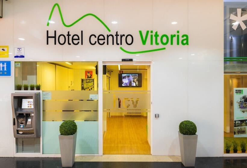 בית מלון כפרי Centro Vitoria Autocheckin