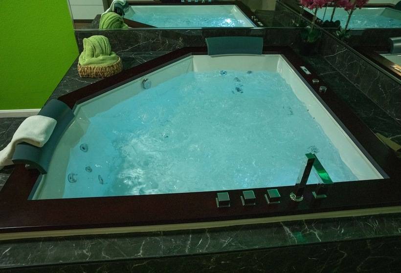 酒店 Classic Motor Lodge Providence   West Greenwich