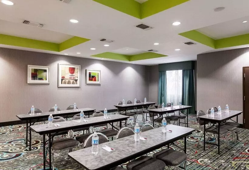 호텔 Comfort Suites Greenville