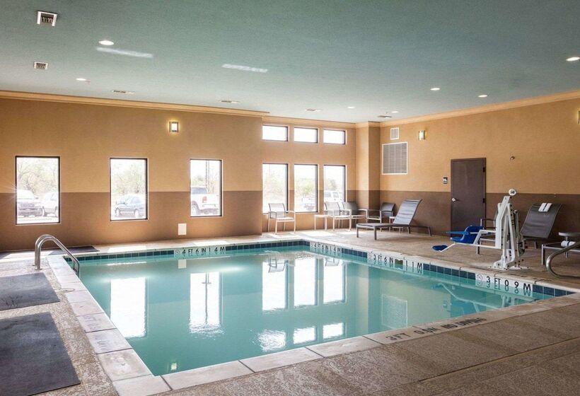 Отель Comfort Suites Greenville