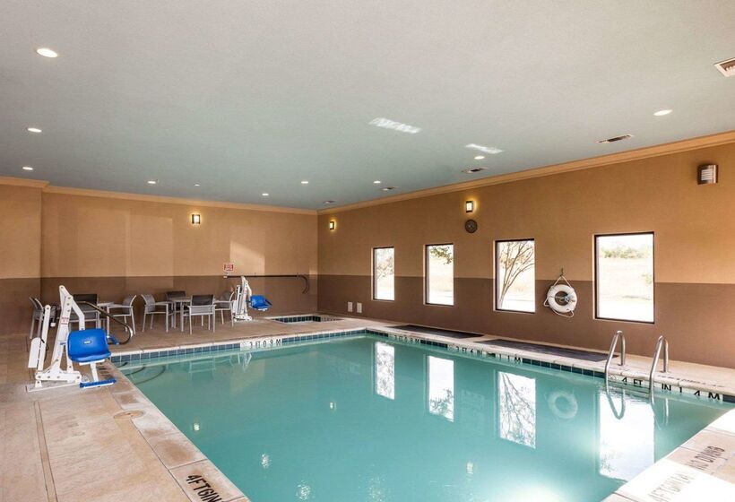 Отель Comfort Suites Greenville