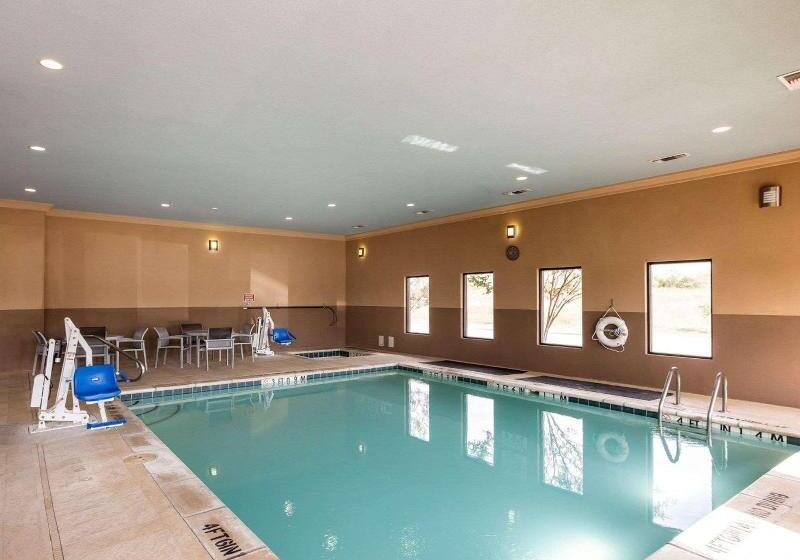 Отель Comfort Suites Greenville